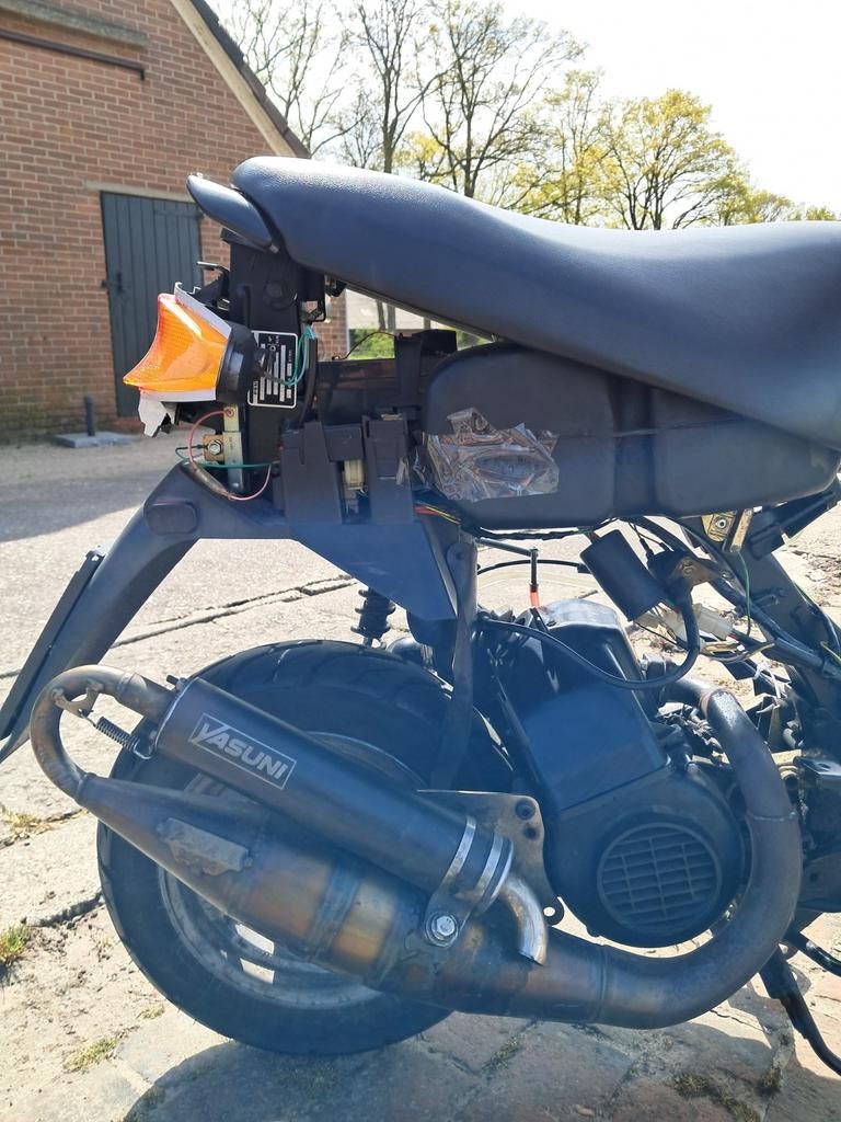 70 cc zenith KAPPEN AANWEZIG., Ophalen of Verzenden, Zo goed als nieuw