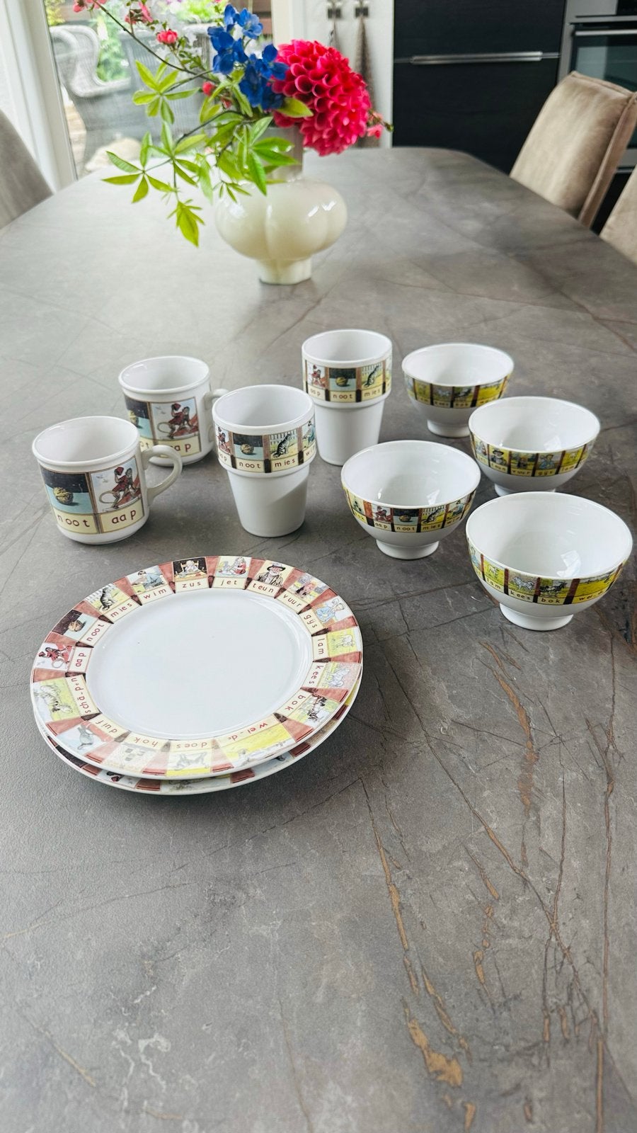 Vintage aap noot mies servies - Wolters-Noordhoff, Huis en Inrichting, Keramiek, Ophalen of Verzenden, Zo goed als nieuw, Overige stijlen