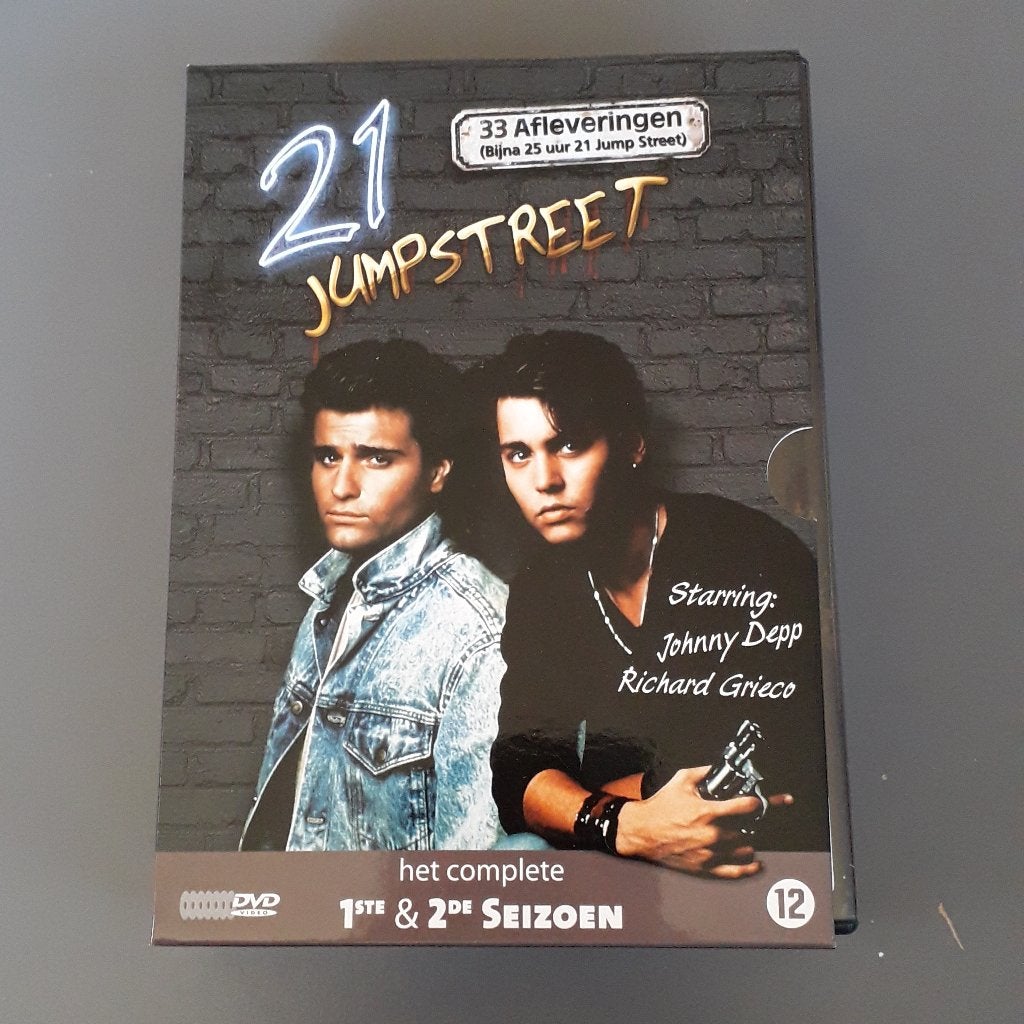 DVD box 21 Jumpstreet met Johnny Depp seizoen 1 en 2, Cd's en Dvd's, Engels, Nederlands, Seizoen 1, Ophalen of Verzenden
