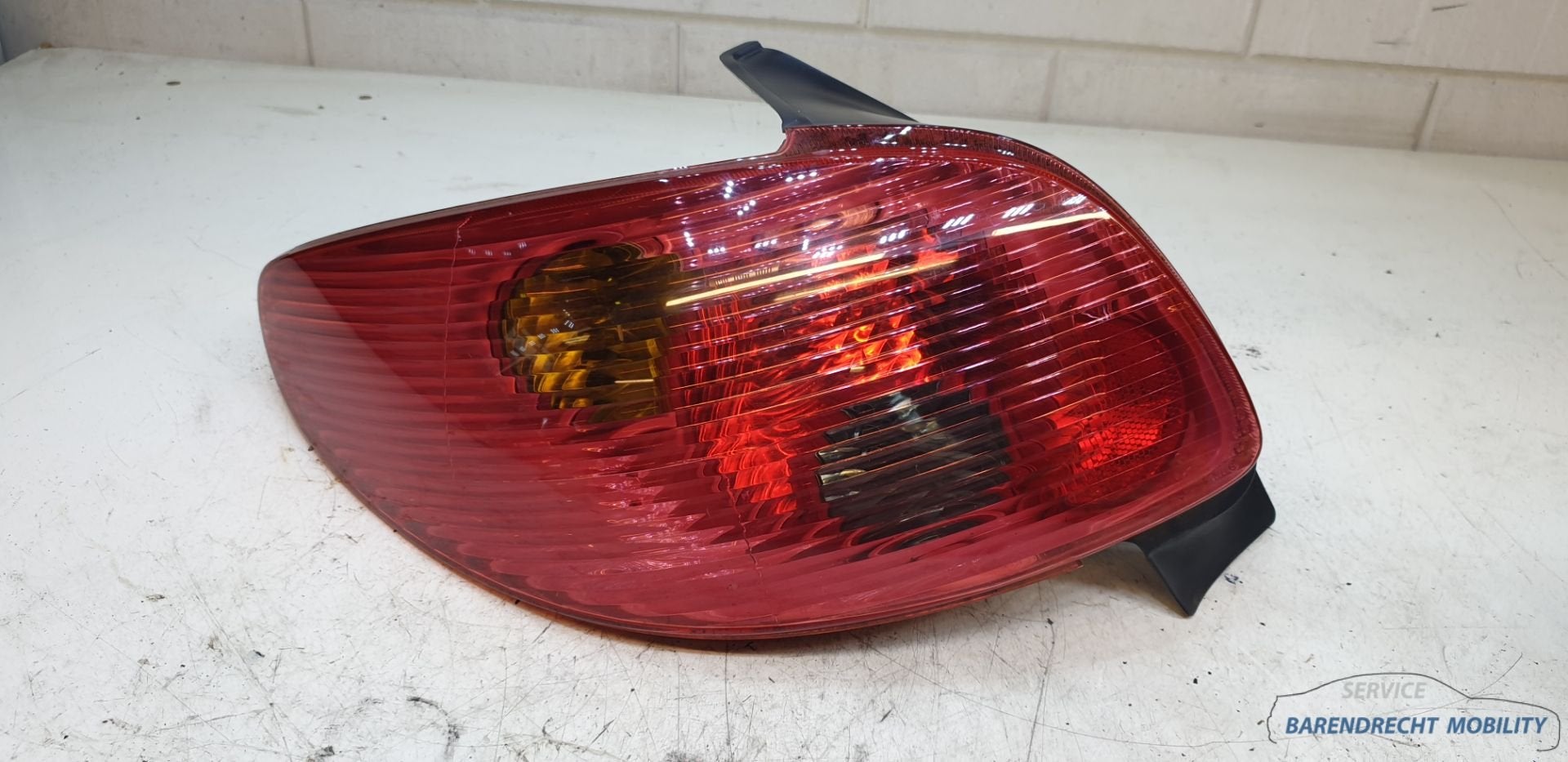 Achterlicht links 206 HB Peugeot facelift ZGAN bestuurderska