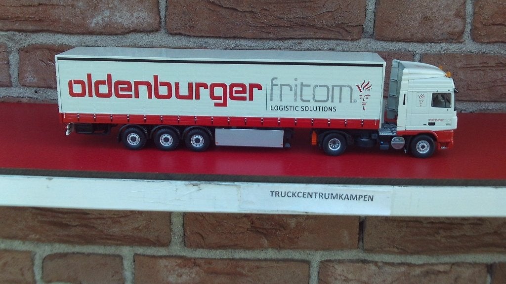 Tekno  Daf  XF  105  Space  Cab   van  Oldenburger