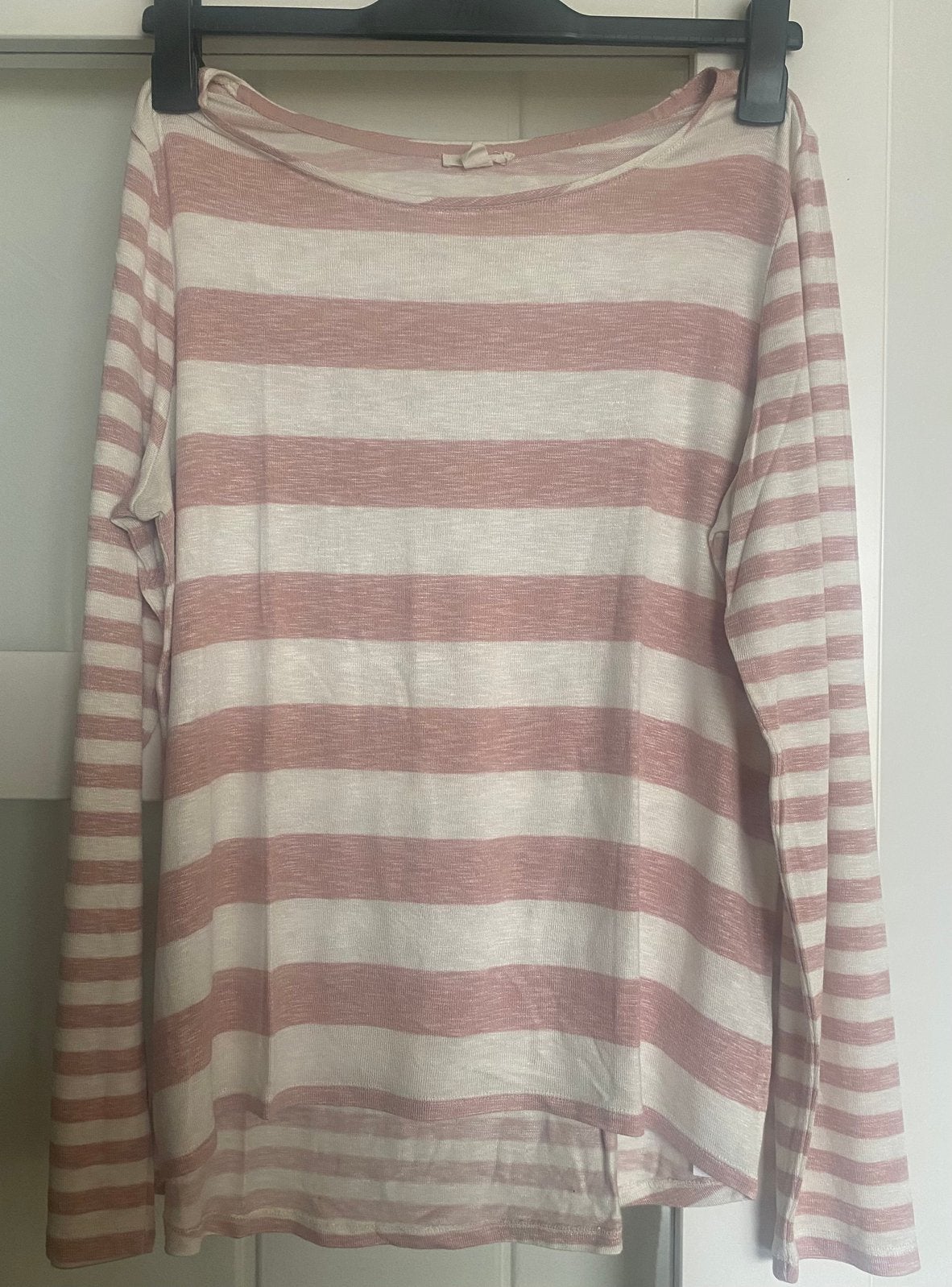 Mooie Esprit trui & gratis pantoffels, Kleding | Dames, Truien en Vesten, Verzenden, Zo goed als nieuw, Maat 42/44 (L), Roze