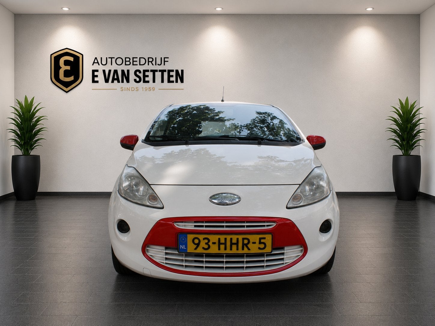 Ford Ka 1.2 Titanium Nieuwe Koppeling, Gebruikt, 4 cilinders, 4 stoelen, Wit