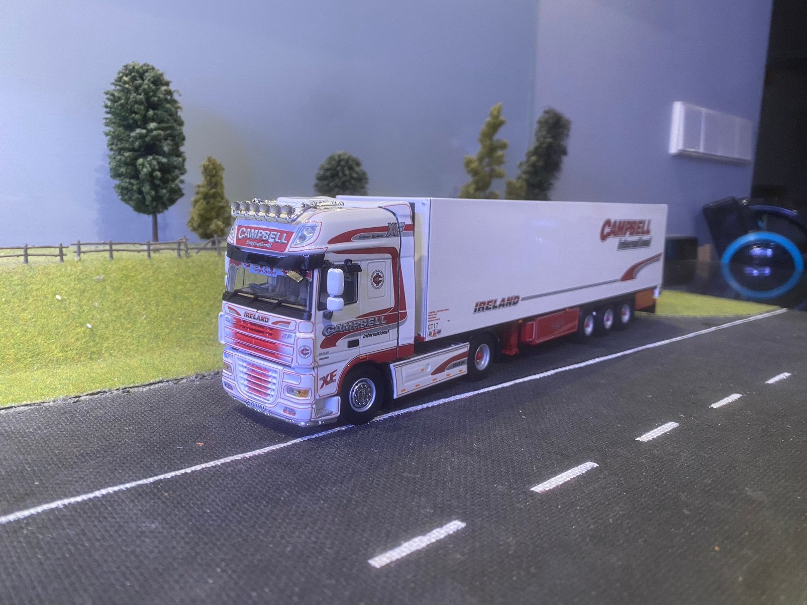 Daf XF met koeloplegger van Campbell ireland, Ophalen of Verzenden, Zo goed als nieuw, Bus of Vrachtwagen, Wsi