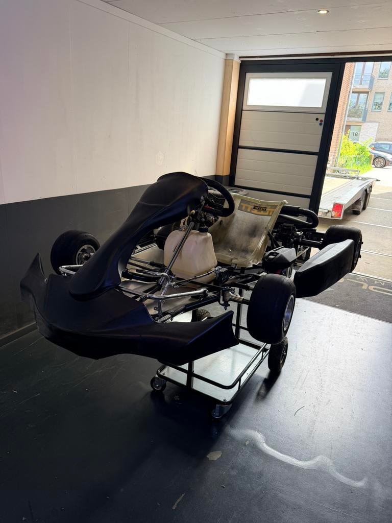 Parolin Kart Rotax max evo 125 cc 2 takt, Ophalen, Zo goed als nieuw, Kart