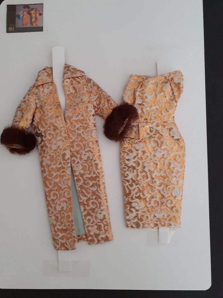 Vintage Barbie fashion "Evening Splendour"  (1959-1964), Verzamelen, Ophalen of Verzenden, Zo goed als nieuw, Kleertjes
