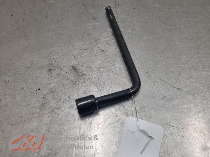 Wielmoersleutel van een Citroen Jumpy, Gebruikt, -, Ophalen of Verzenden, -