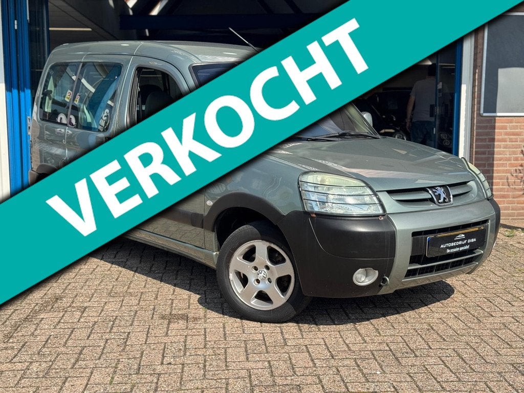 Peugeot Partner MPV 1.6-16V VTC 2004 Trekhaak NAP, Auto's, Peugeot, Stof, Gebruikt, Zwart, 4 cilinders