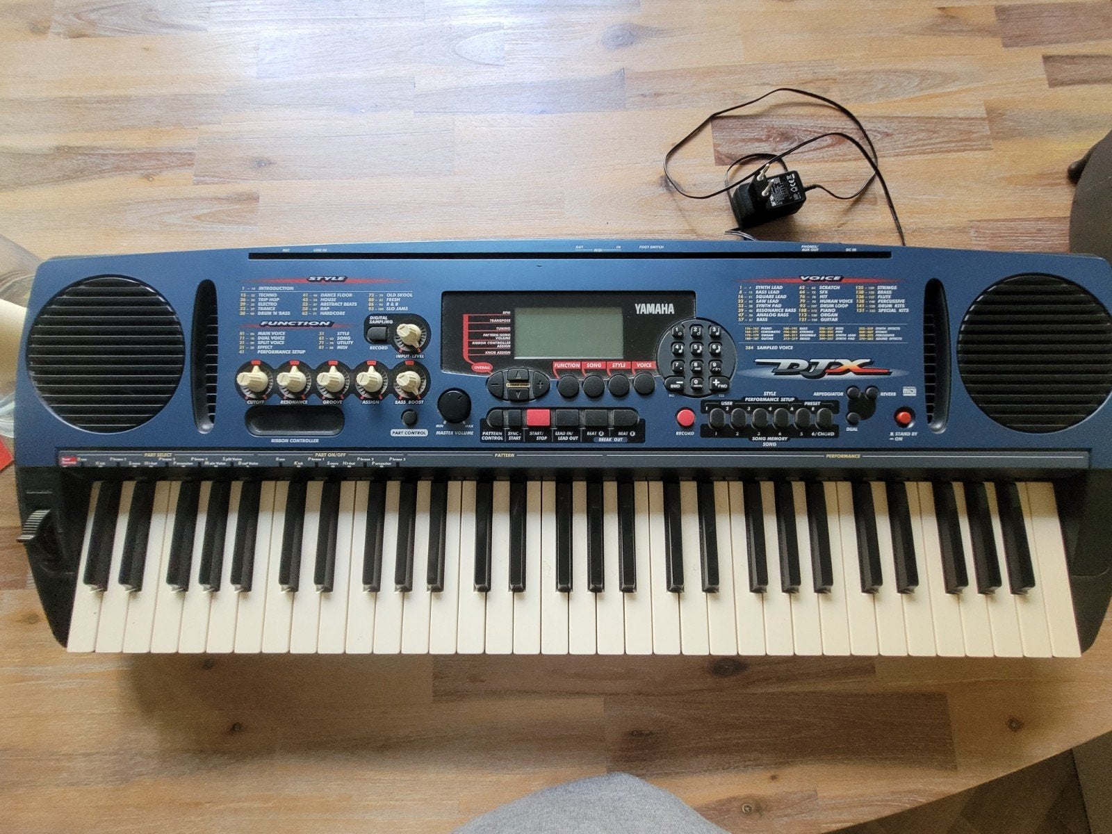 Yamaha DJX Keyboard - Digitale Dance Music Workstation, Ophalen, 61 toetsen, Gebruikt, Midi-aansluiting
