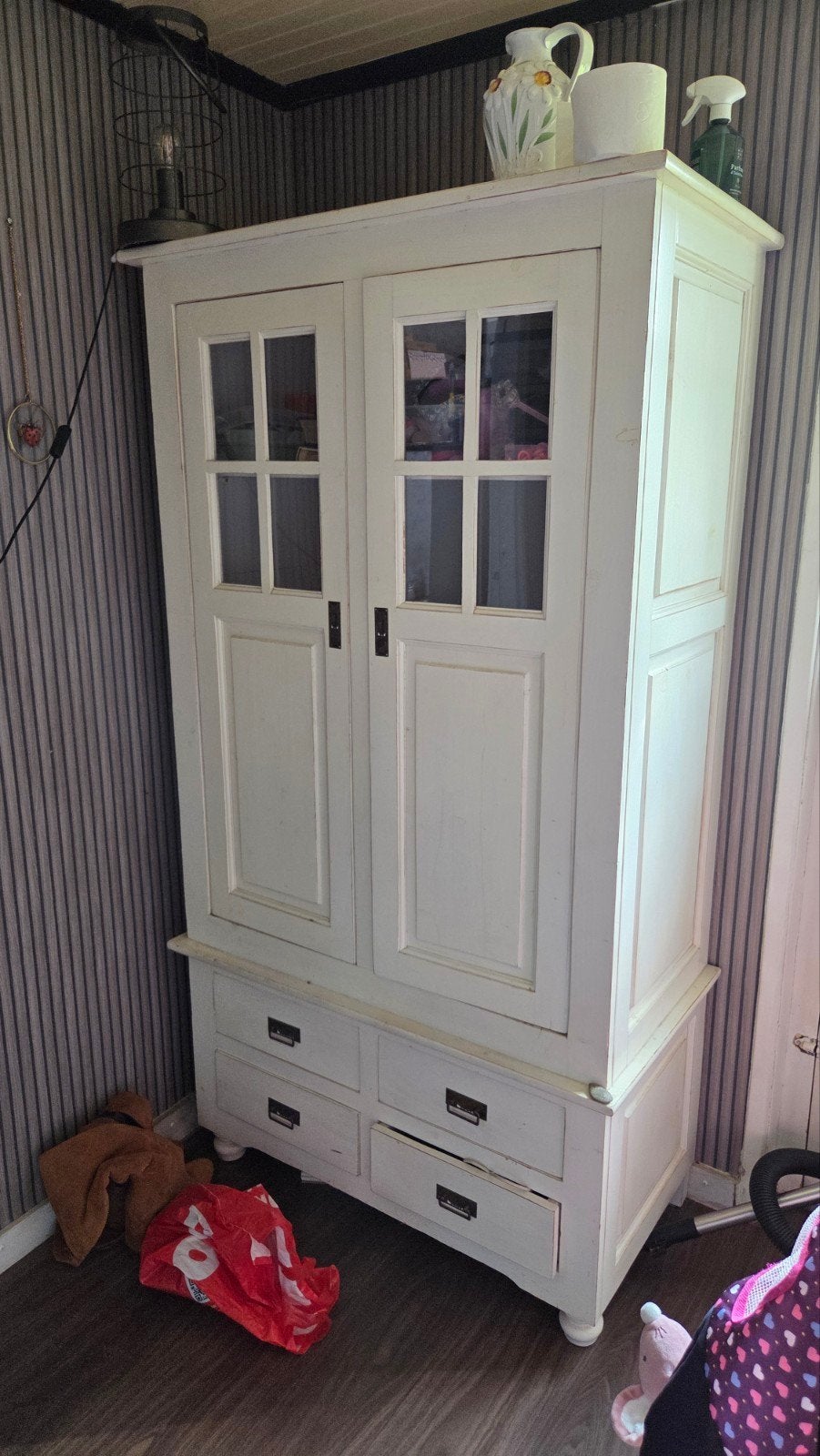 Gratis kast, Kinderen en Baby's, Ophalen, Gebruikt, Kast, 50 tot 70 cm