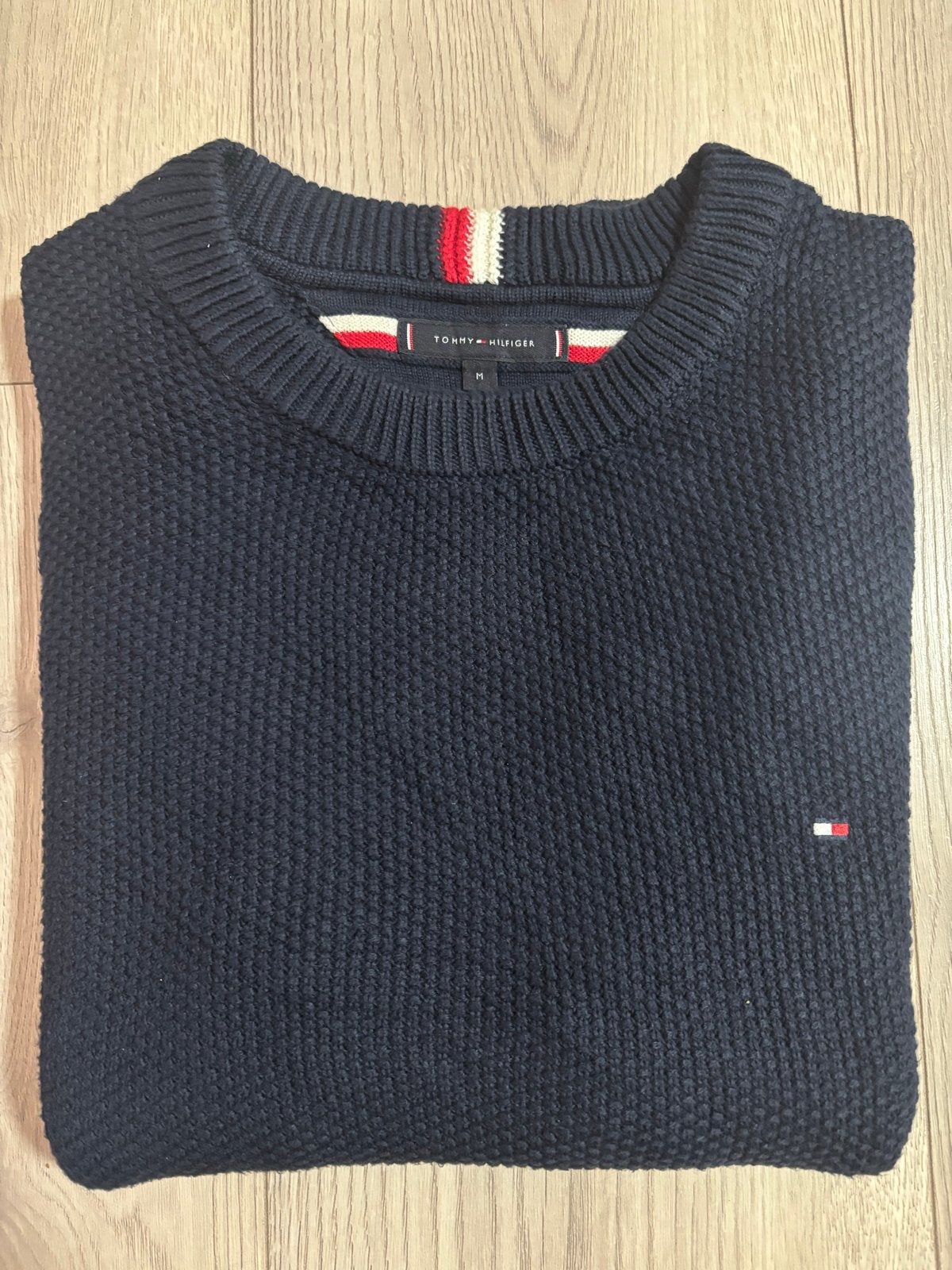 Tommy Hilfiger Trui - Donkerblauw - Maat M - Zeer gewild!, Kleding | Heren, Verzenden, Zo goed als nieuw, Maat 48/50 (M), Blauw