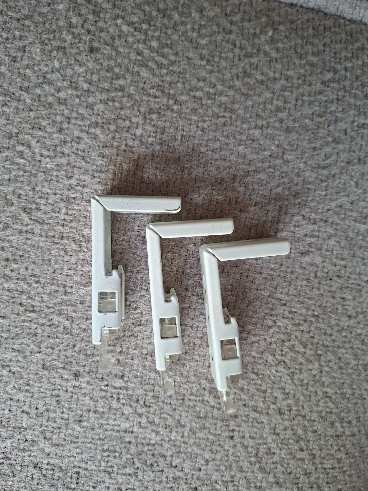 IKEA TRIPPEVALS Verduisterend plisségordijn wit 140x195 cm, Huis en Inrichting, Ophalen, Verduisterend, Wit, Zo goed als nieuw