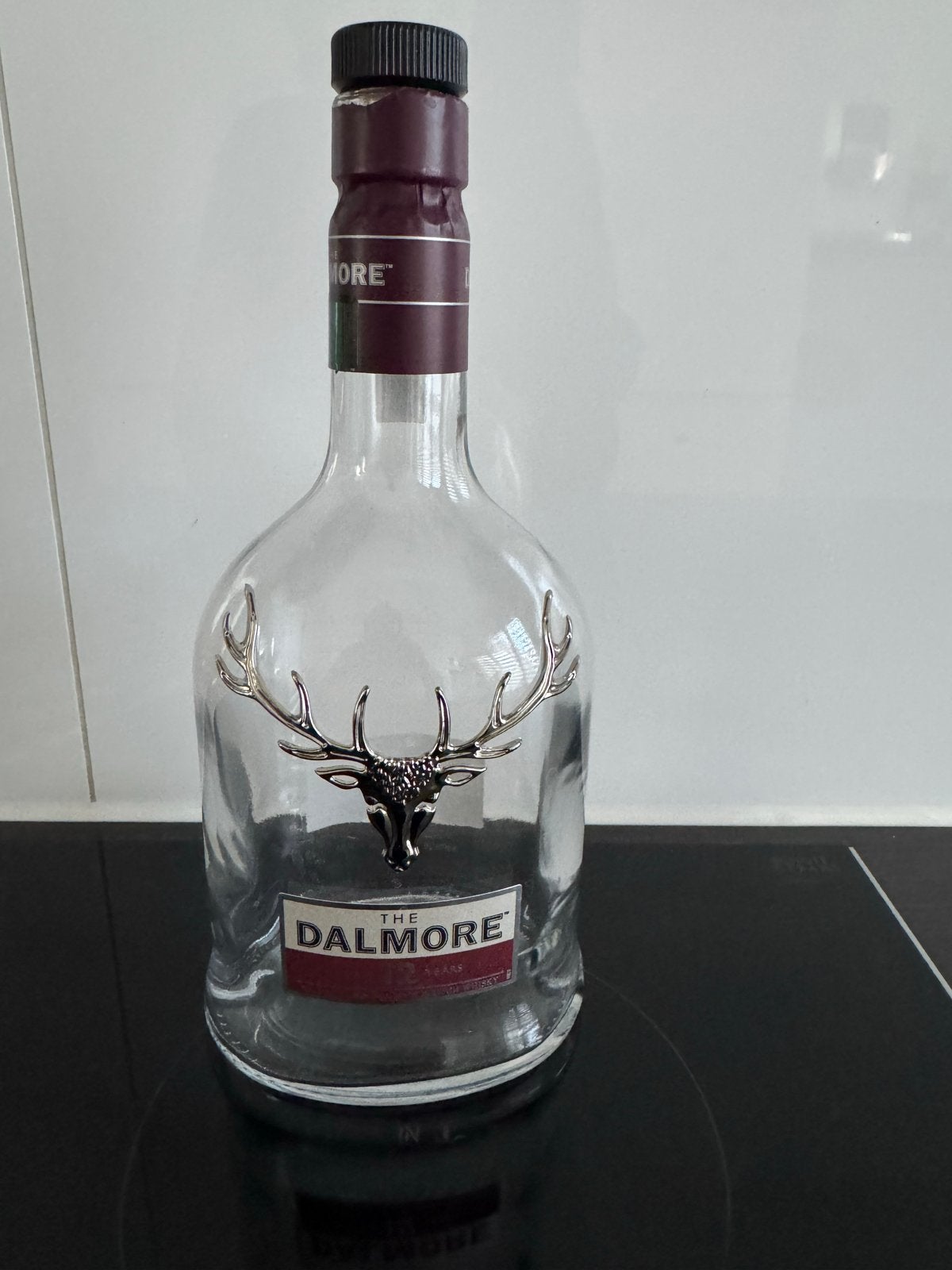 Lege Dalmore Whiskyfles met Hertlogo - Decoratief, Ophalen of Verzenden, Gebruikt, Meerkleurig, Glas