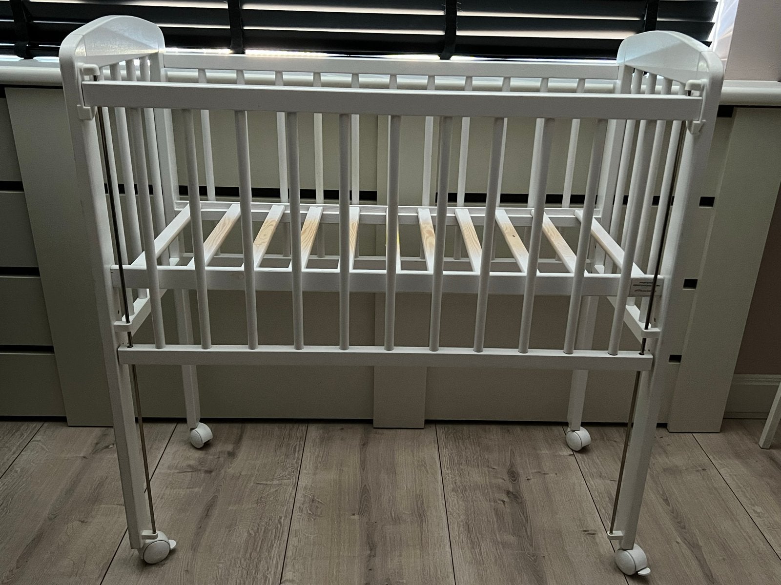 Co-sleeper bed met Aerosleep matras en beschermer. 80x40cm, Ophalen, Zo goed als nieuw, Minder dan 140 cm, Matras