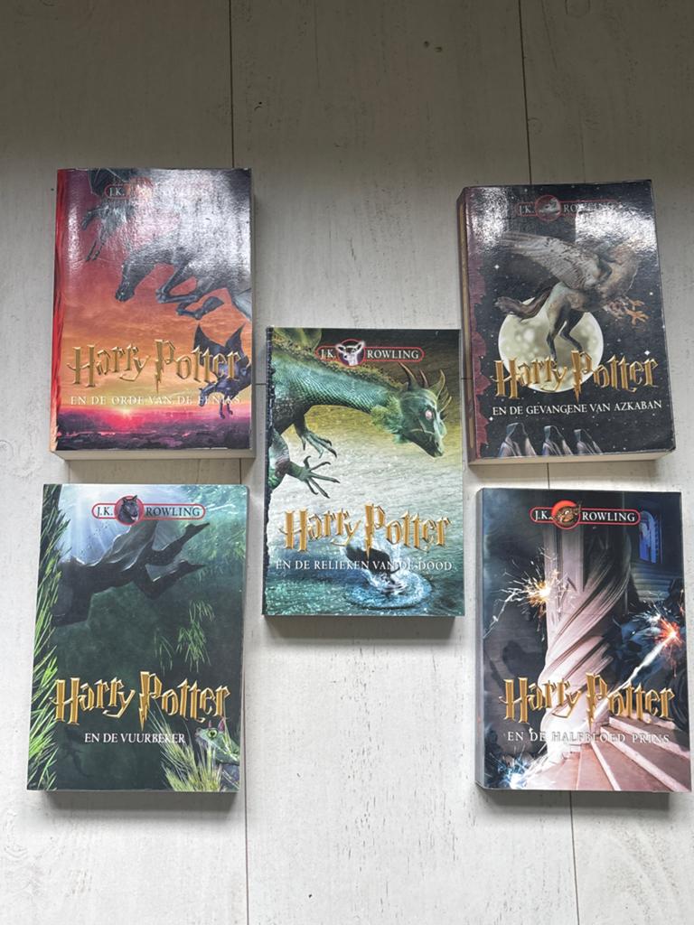 Harry Potter boekenreeks - 5 delen, Boeken, Ophalen of Verzenden, Gelezen