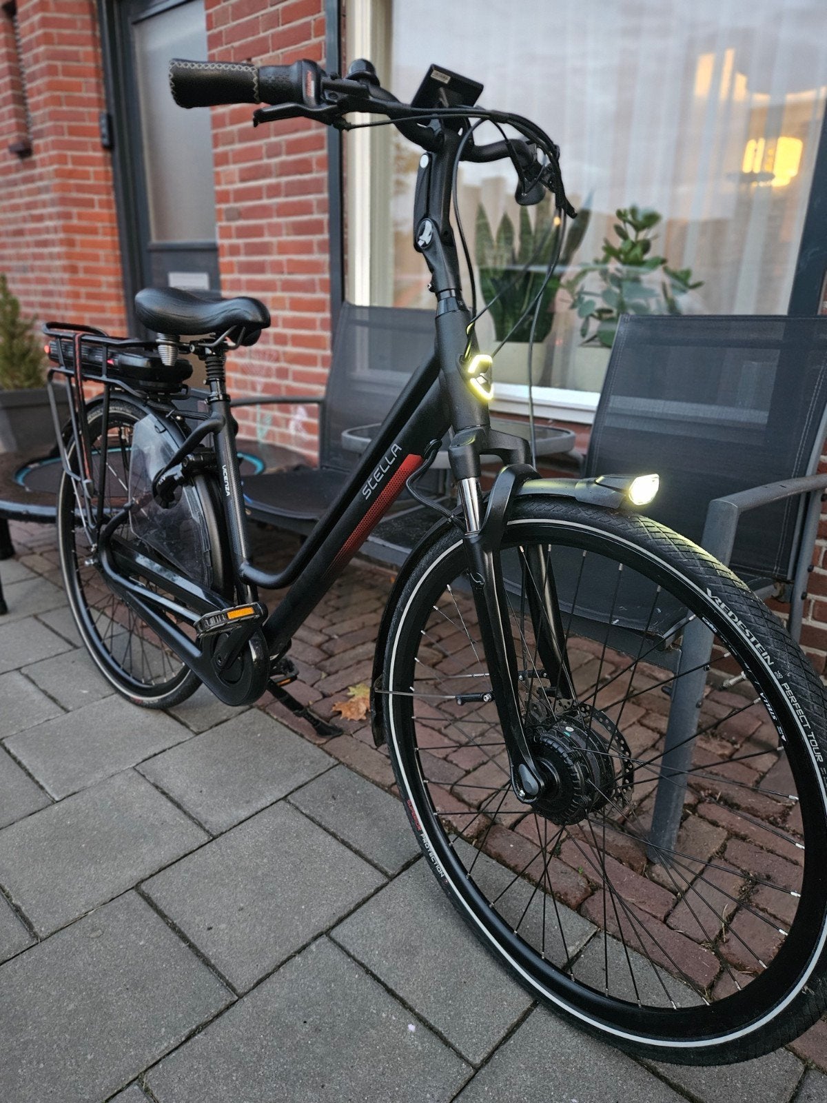 Stella Vicenza Superior fdst Elektrische E-bike, Zo goed als nieuw, 51 tot 55 cm, 50 km per accu of meer, Ophalen
