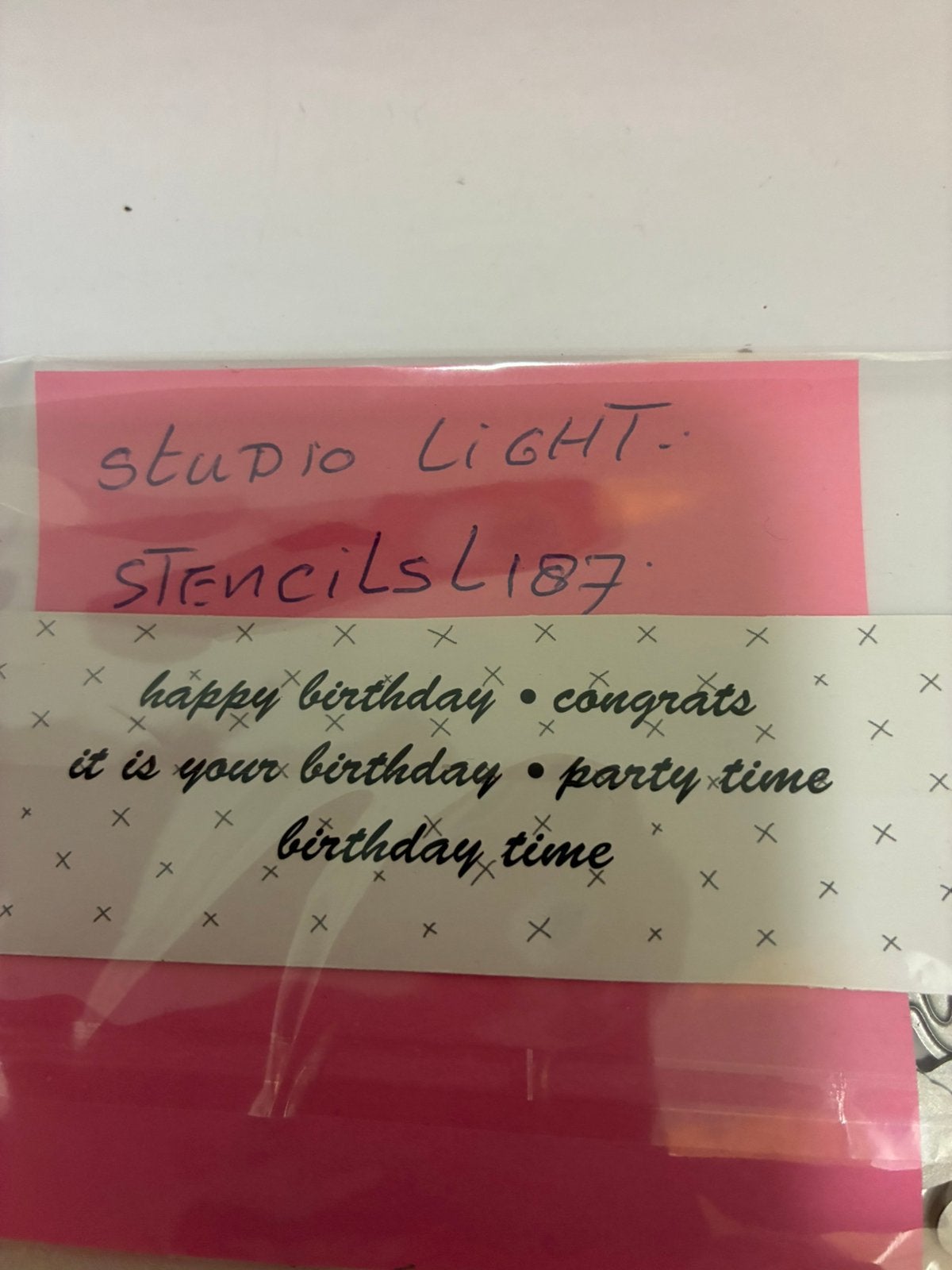 Snijmallen van Studio Light Happy Birthday (set van 6), Ophalen of Verzenden, Zo goed als nieuw, Overige thema's, Pons of Mal