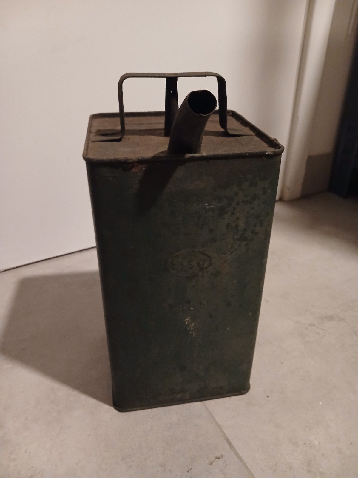 Esso olie vat kan 1955 vintage oliekan prijs €10, Antiek en Kunst, Ophalen of Verzenden