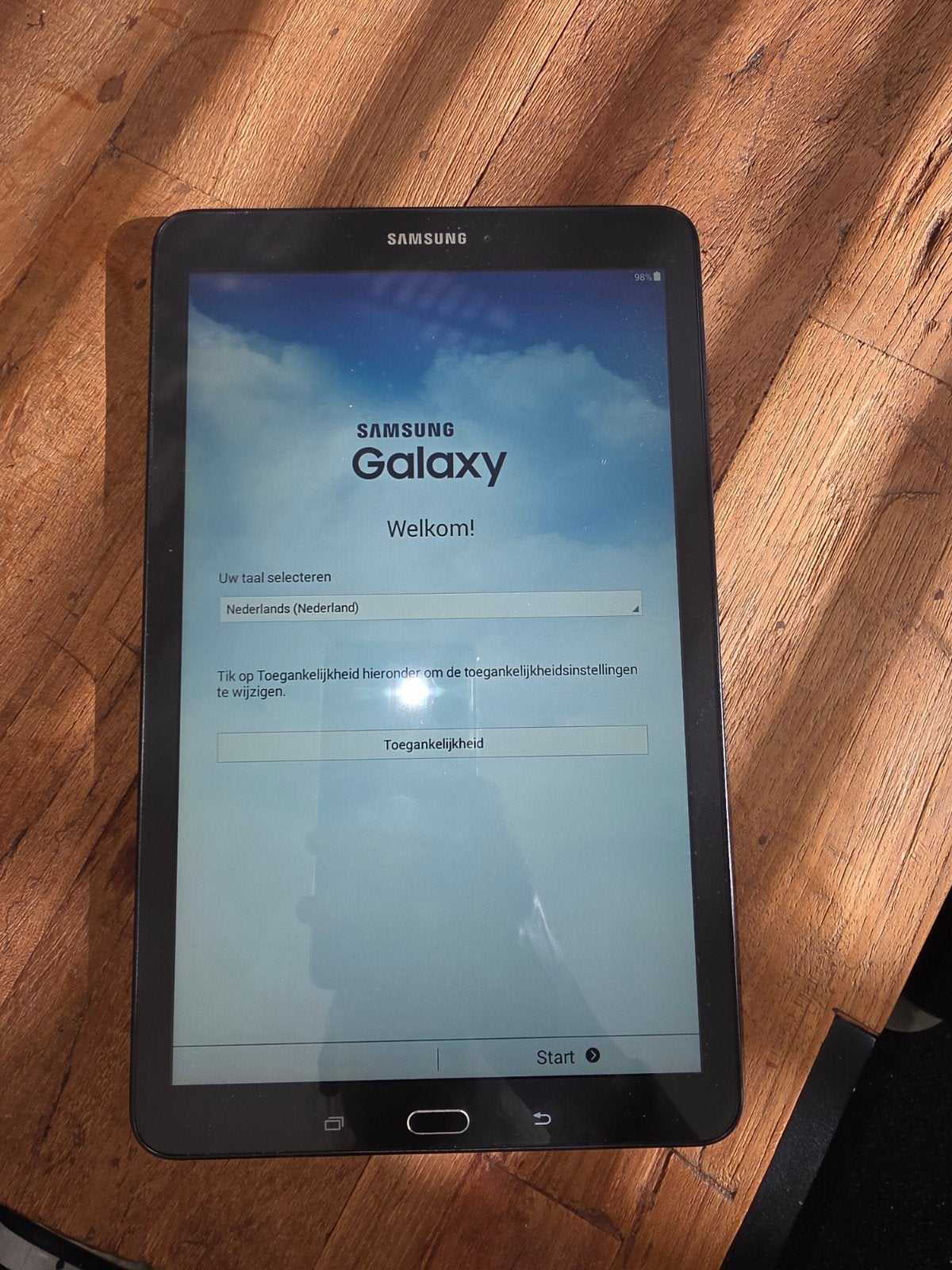 Samsung SM T560 8gb met hoes, Computers en Software, Windows Tablets, Ophalen of Verzenden, 10 inch