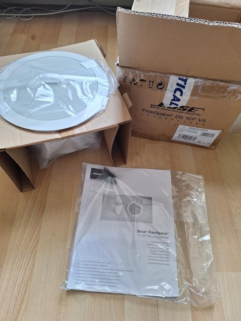 Bose FreeSpace DS 16F VA luidspreker €10, Ophalen of Verzenden