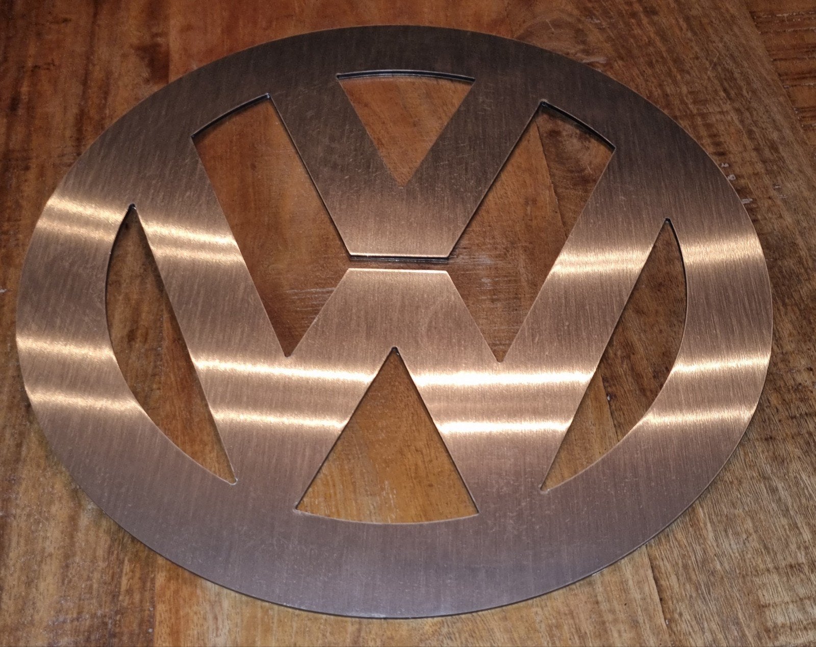 Aluminium VW Logo - 40 cm, Ophalen of Verzenden, Zo goed als nieuw, Reclamebord