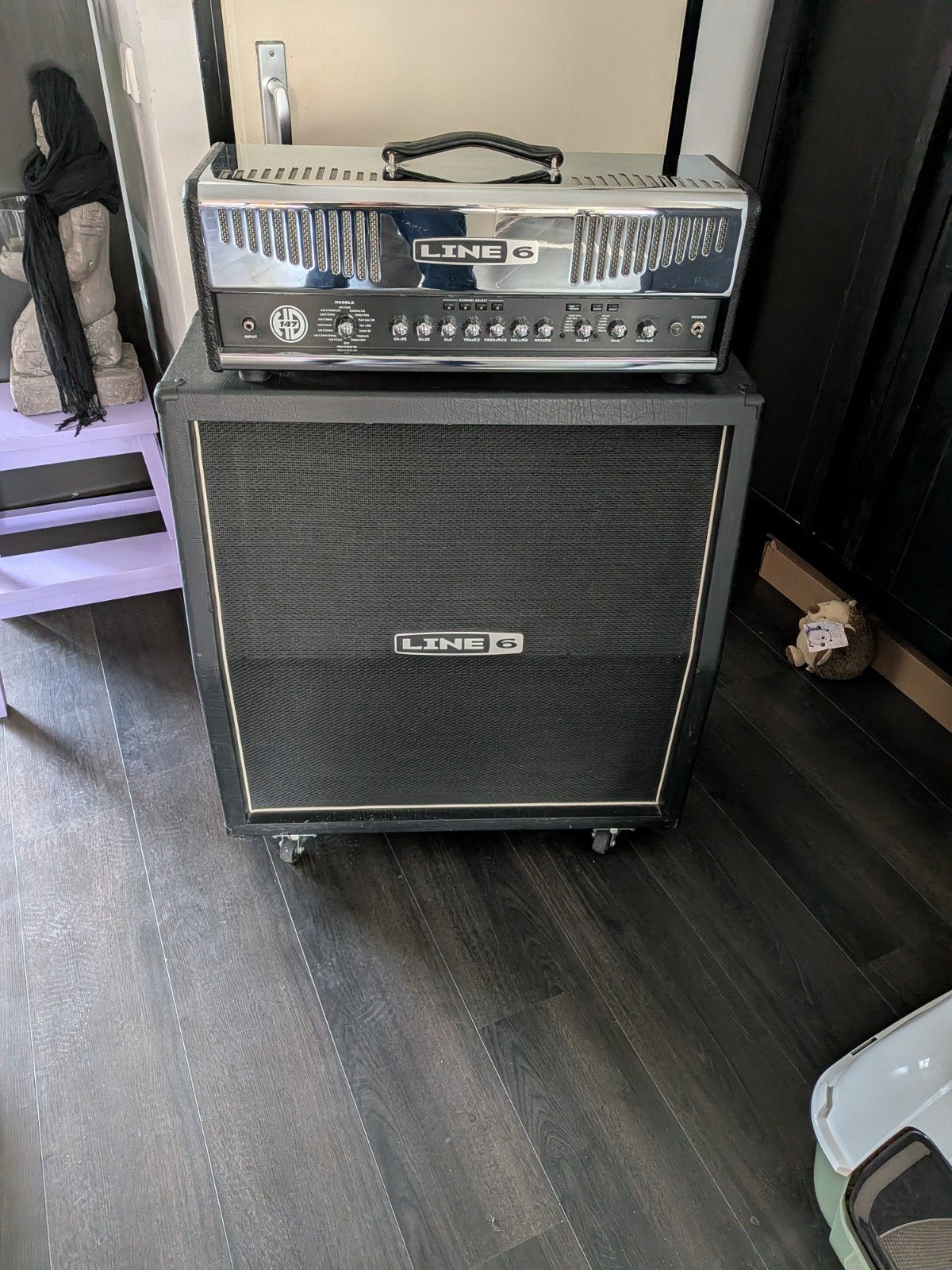 Line 6 hd147 met 4x12 cab en Shortboard, Muziek en Instrumenten, Versterkers | Bas en Gitaar, Ophalen, Gebruikt, 100 watt of meer