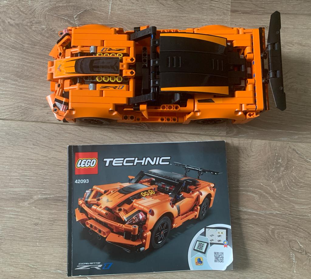 LEGO Technic Corvette ZR1 42093 - Oranje Sportwagen, Ophalen of Verzenden, Zo goed als nieuw, Overige merken