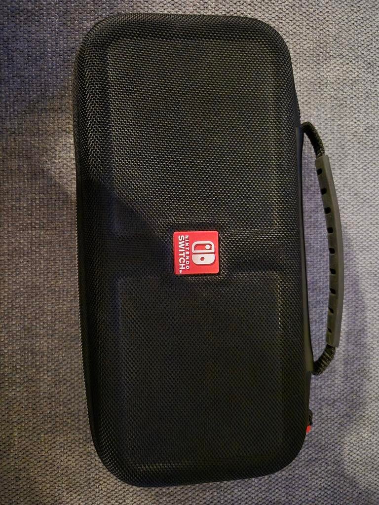 Nintendo Switch reisetui/draagtas, Ophalen of Verzenden, Gebruikt