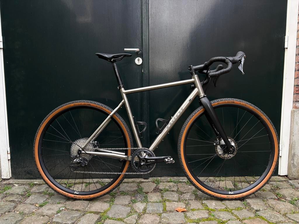 Pilot Scram titanium gravelbike, 28 inch, Heren, Zo goed als nieuw, Meer dan 20 versnellingen