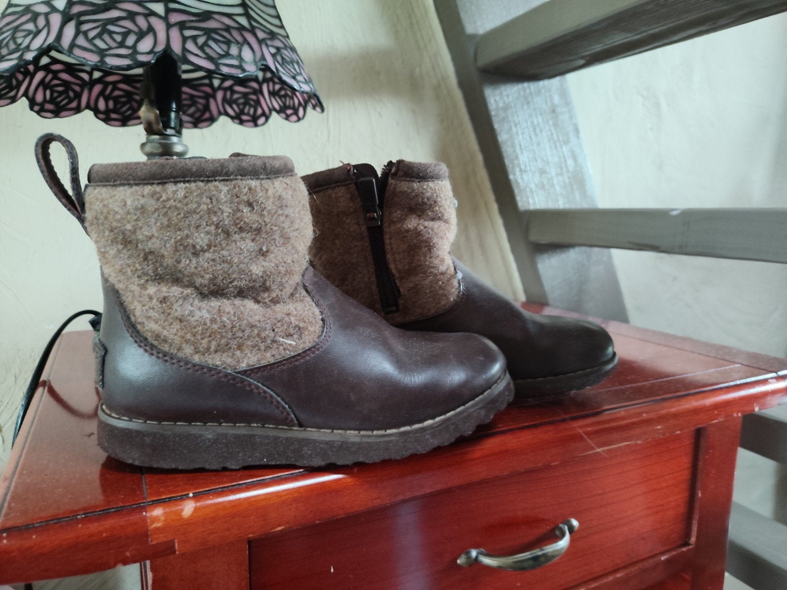 Uggs bruine laarzen 30, Ophalen of Verzenden, Meisje, Laarzen