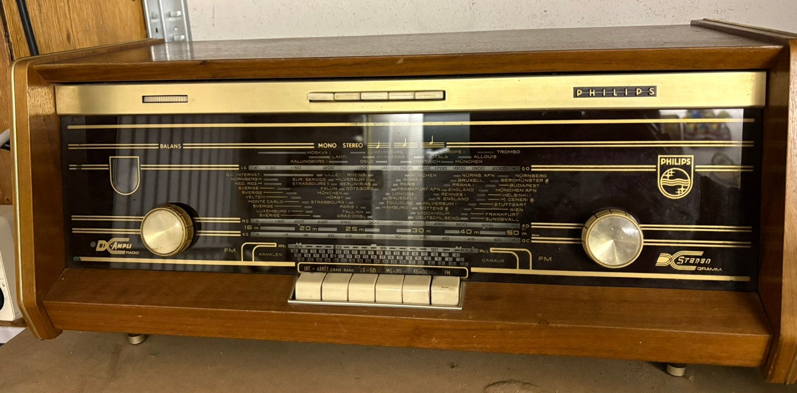 Vintage Philips Radio, Ophalen