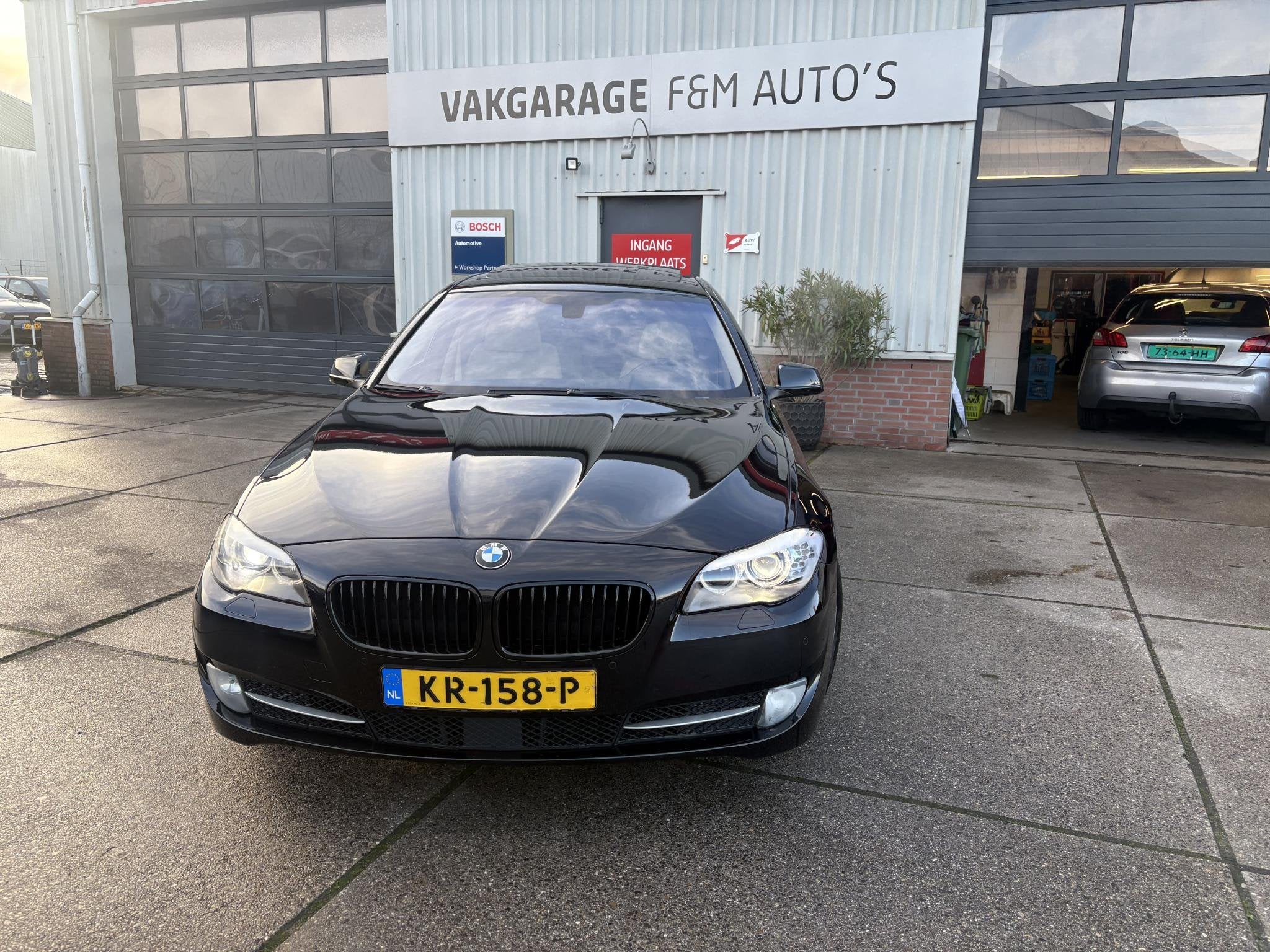 BMW 5-serie 530i High Executive M Sport Memory, stoelverwarm, Auto's, Euro 5, Achterwielaandrijving, Gebruikt, 2000 kg