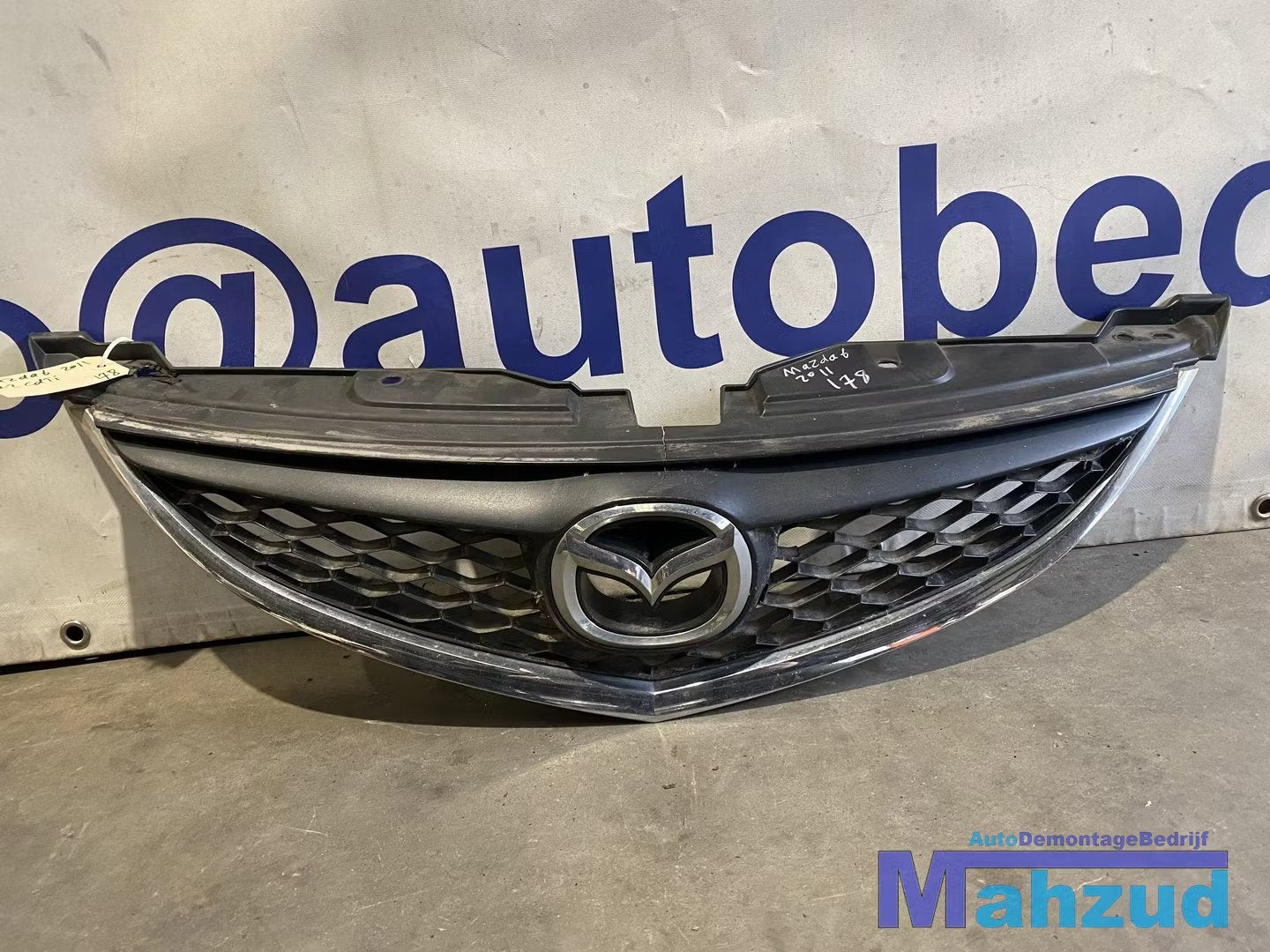 MAZDA 6 (GH) Grille gril 2007-2013, Auto-onderdelen, Gebruikt, Shinchi, Fuchu-Cho 3-1
730-8670  Hiroshima, Mazda Motor Corporation