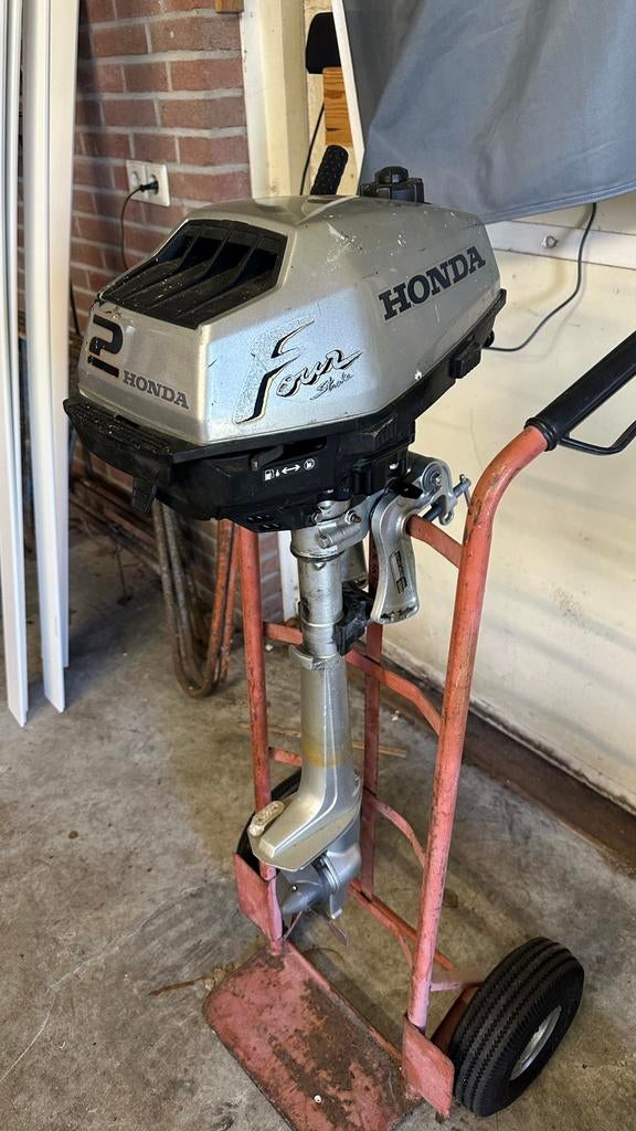 Honda 2 pk Buitenboordmotor, Motoren, Ophalen, A, A, A
