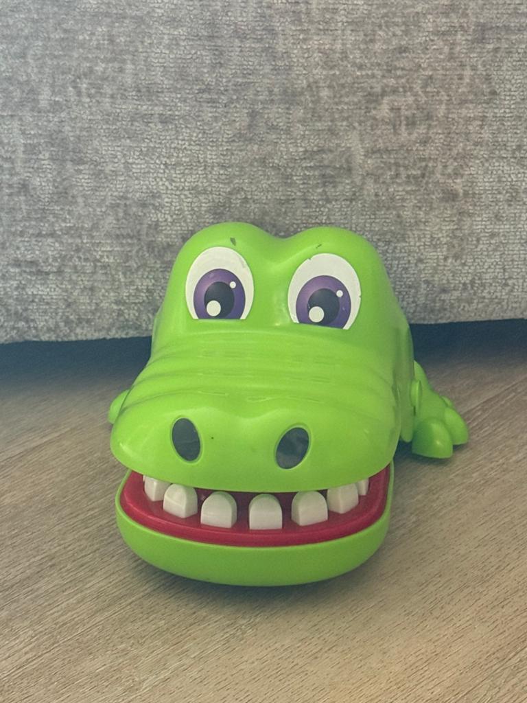 Hasbro krokedil met kiespijn, Ophalen of Verzenden, Zo goed als nieuw, Overige typen