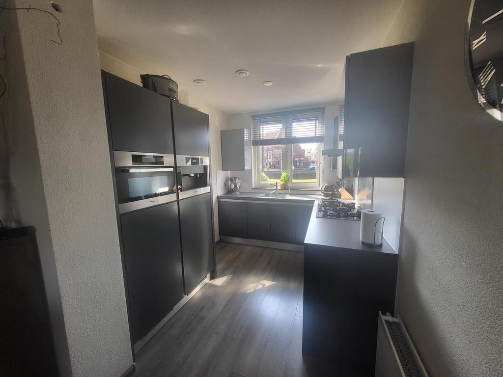 Nette gelakte Keller keuken met oa Miele, Bosch,2mei ophalen, Huis en Inrichting, Keuken | Complete keukens, Ophalen, Gebruikt