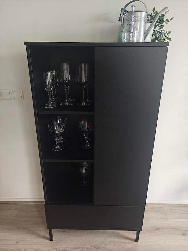 Vitrinekast, Ophalen, Met deur(en), 100 tot 150 cm, 50 tot 100 cm