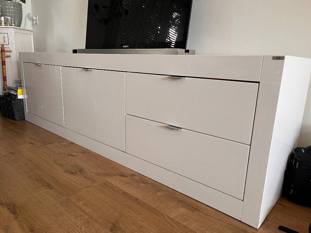 Hoogglans wit TV-dressoir, Ophalen, Gebruikt, 150 tot 200 cm, Minder dan 100 cm