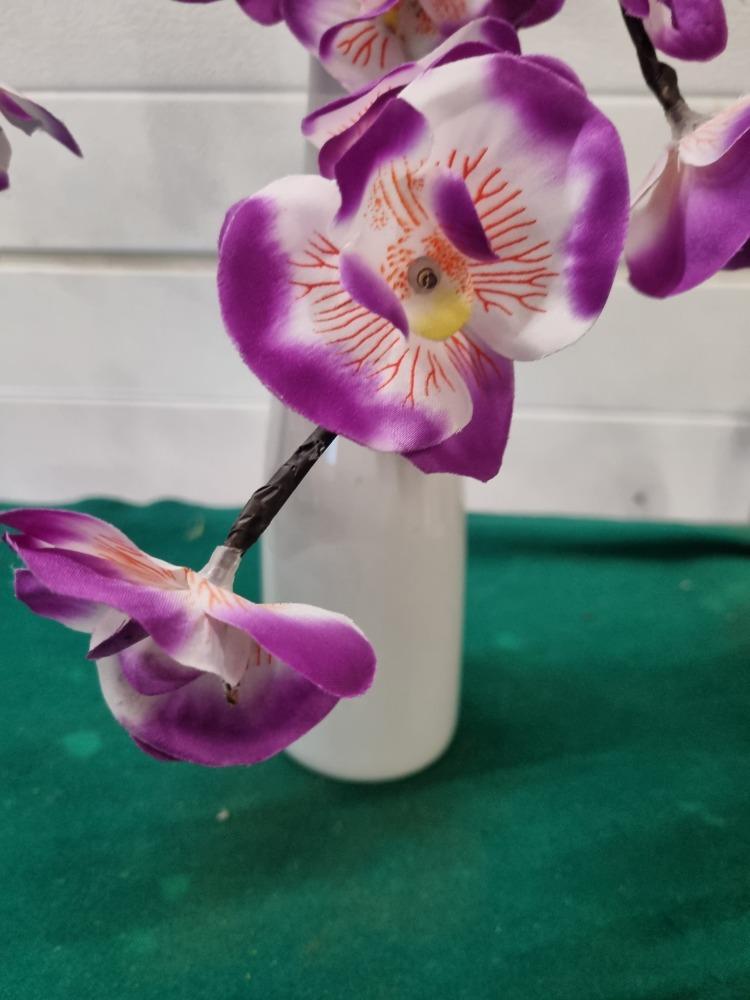 kunstbloemen orchidee met led verlichting, Ophalen of Verzenden, 'T Olde Gre-j, Info@toldegrej.nl, Endepoelstraat 20f Didam