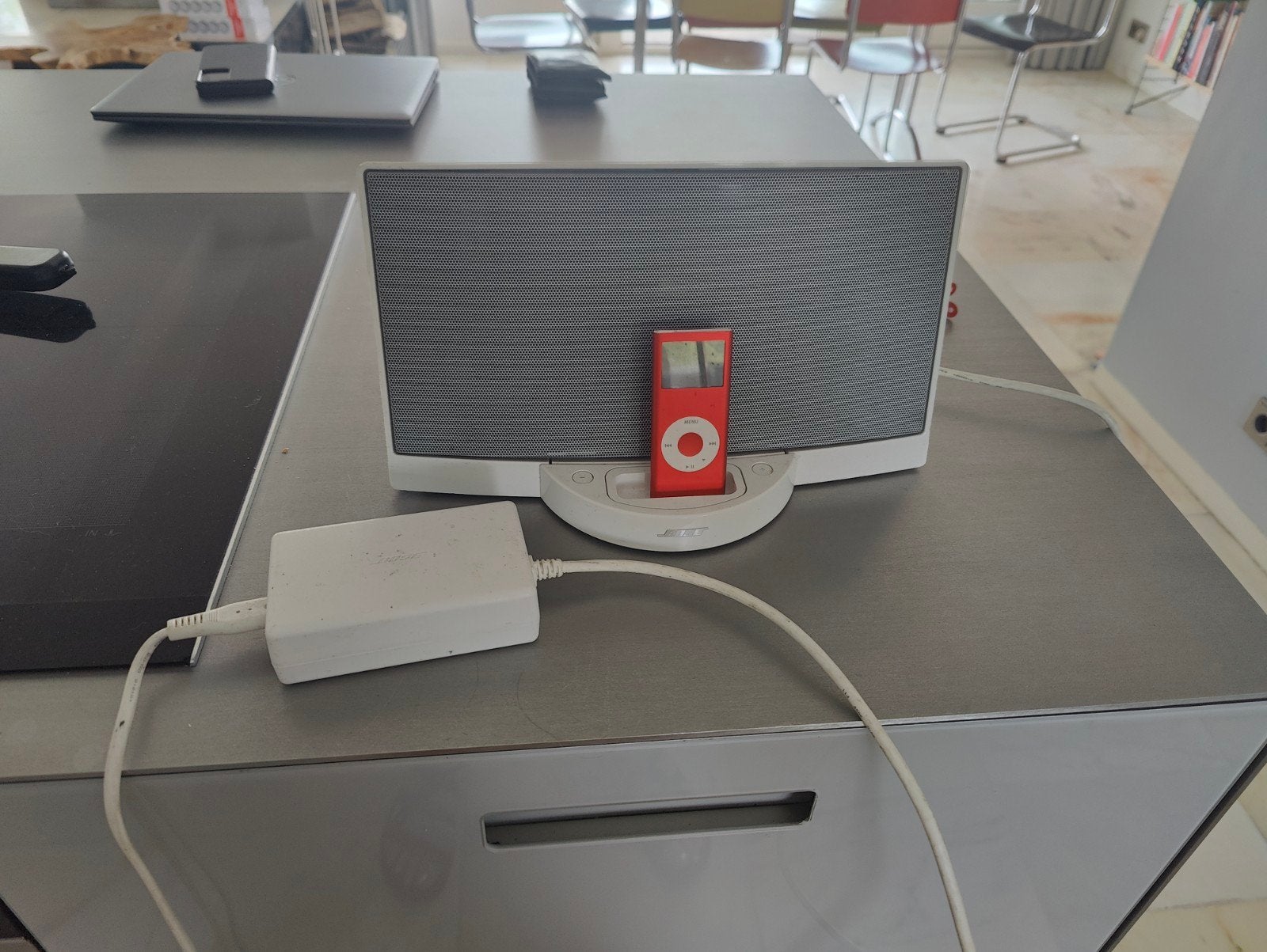 iPod Nano Rood met Bose SoundDock, Ophalen of Verzenden, Gebruikt, Nano, 10 tot 20 GB