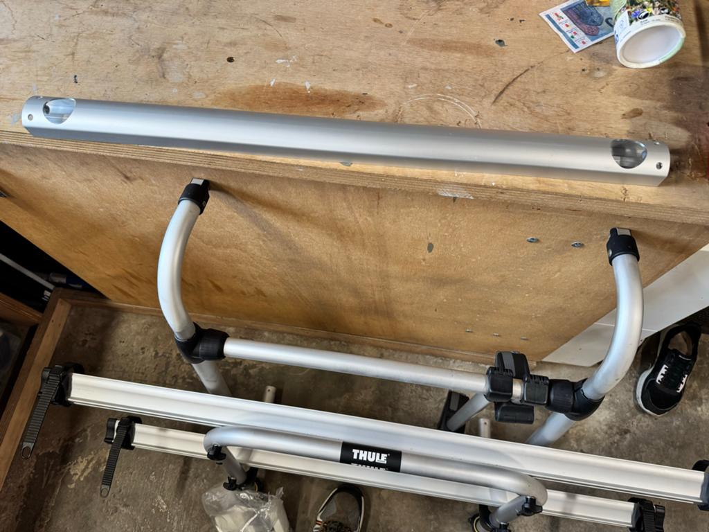 Thule Fietsendrager Sport G2 - Compact en Veilig, Ophalen, 2 fietsen, Gebruikt, Achterklepdrager