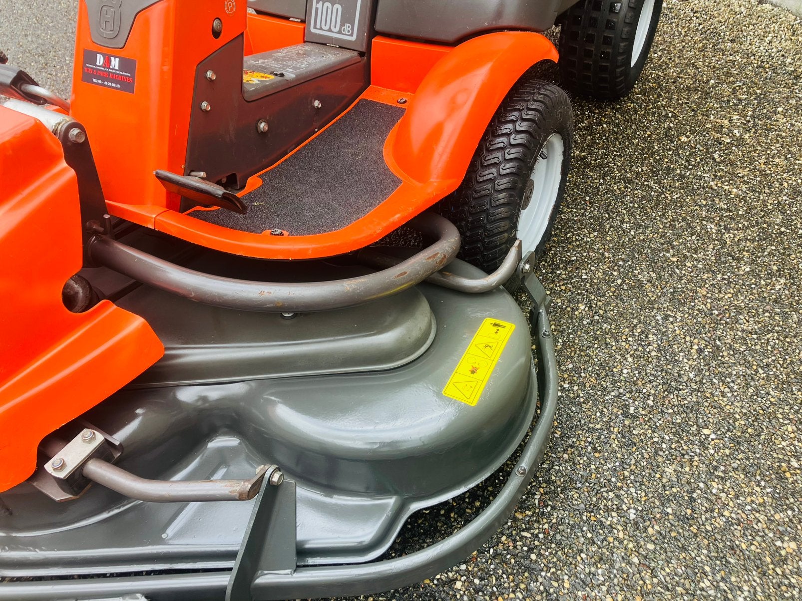 Nette husqvarna R15V2 zitmaaier 2 cil kawasaki 112cm mulch, Ophalen, Zo goed als nieuw