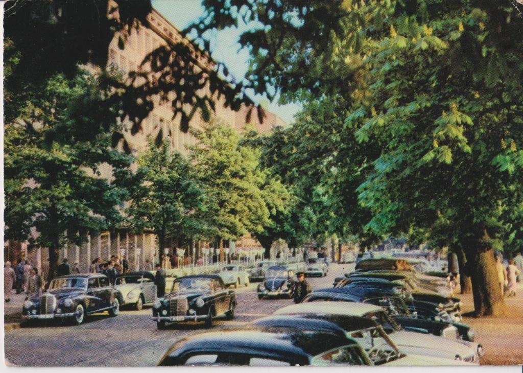 Duitsland, Dusseldorf met auto's Mercedes W186 en W180 2, Ophalen of Verzenden, 1960 tot 1980, Gelopen, Duitsland