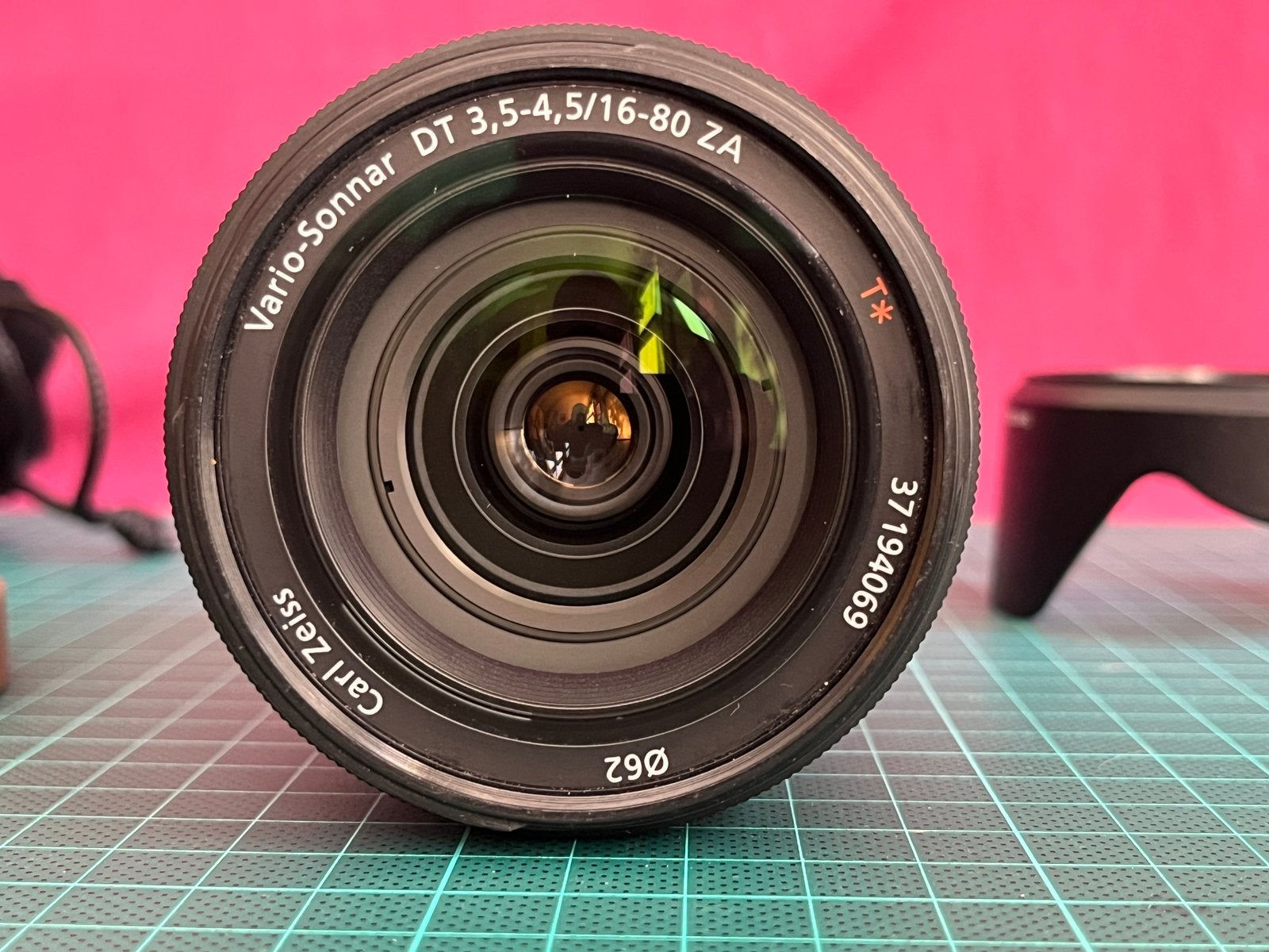 Sony Alpha Zeiss 16-80 Lens, Audio, Tv en Foto, Fotografie | Lenzen en Objectieven, Ophalen, Gebruikt, Autofocus, Telelens