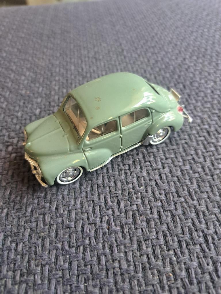 Solido model Renault 4 cv, Hobby en Vrije tijd, Modelauto's | 1:43, Solido, France, Gebruikt, Auto