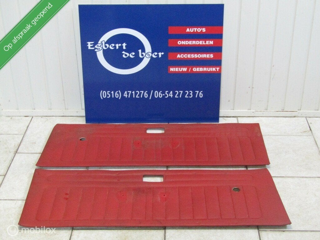 2x rood Deurpaneel B Kadett 2 deurs bj '68 t/m '73, Auto-onderdelen, Gebruikt, Opel, Ophalen of Verzenden, Opel