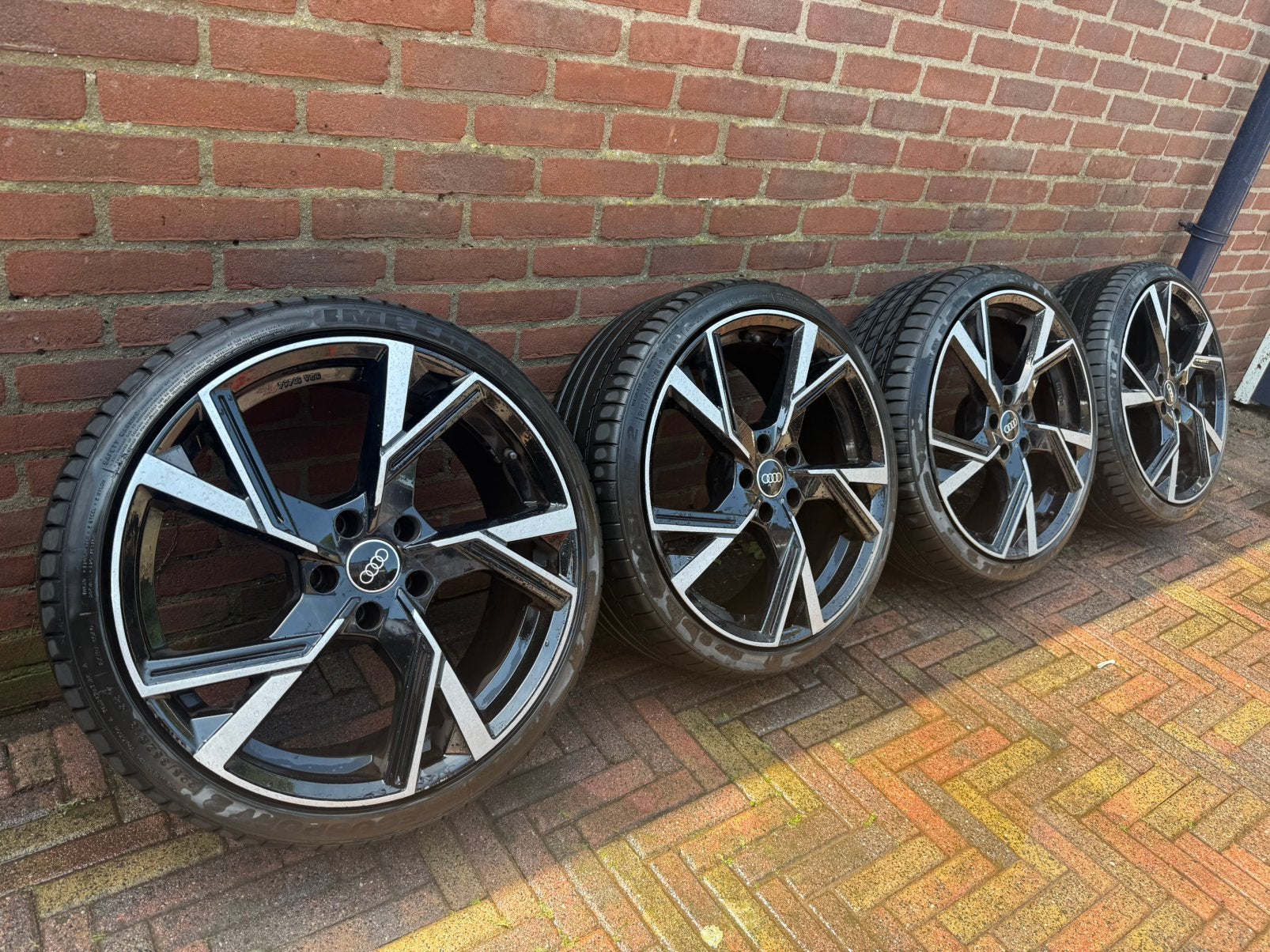 19 inch Audi VW 5x112 A3/4 S RS 3/4 velgen Golf Caddy Sciroc, Velg(en), Nieuw, 235 mm, Zomerbanden