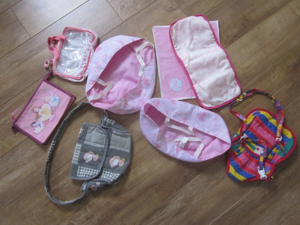 Baby Born + andere poppen reiswiegje en draagtuigje + tasjes, Ophalen of Verzenden, Zo goed als nieuw, Overige typen