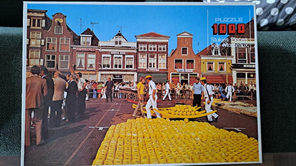 Kaasmarkt puzzel - 1000 stukjes, Hobby en Vrije tijd, Denksport en Puzzels, Ophalen of Verzenden, 500 t/m 1500 stukjes, Gebruikt