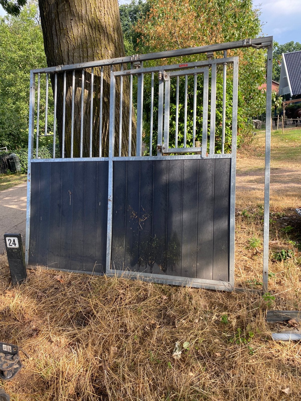 Kunststof paardenbox / paardenstal / voorwand / tussenwand